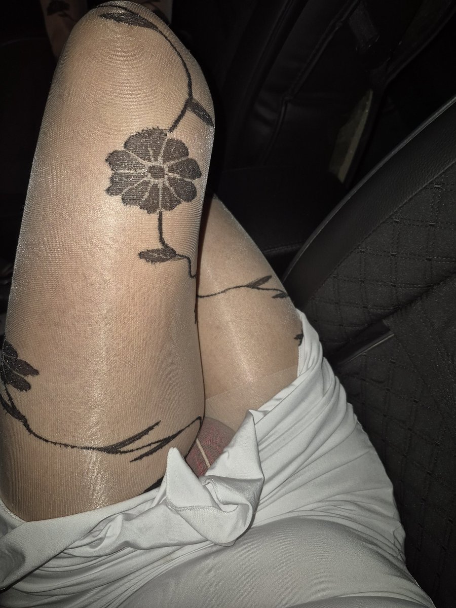 cdaycaeses tweet media