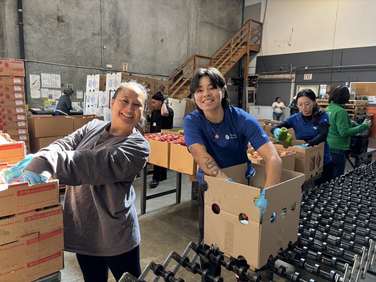 Our team had an amazing day volunteering with the SF-Marin Food Bank, packing over 28,000 pounds of produce to support neighbors in need. Huge thanks to SF Marin Food Bank for the chance to fight hunger! #HDCCoCares #SFMarinFoodBank #CommunityImpact #TeamVolunteering