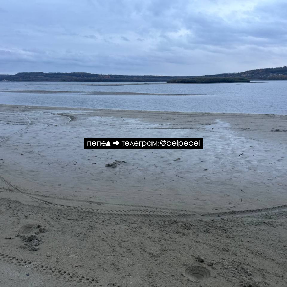 NOELreports's tweet photo. The water discharge from the Belgorod reservoir has stopped, local sources report workers likely managed to seal the sluices damaged by recent shelling. A temporary fix, but the threat to nearby areas remains.

Time for another visit with an FP-5. https://t.co/6DgQphJjgD