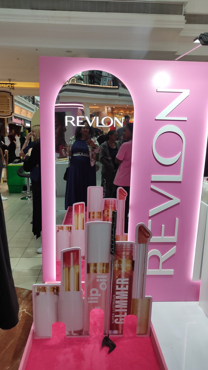 Merentia v d Vent tweet media