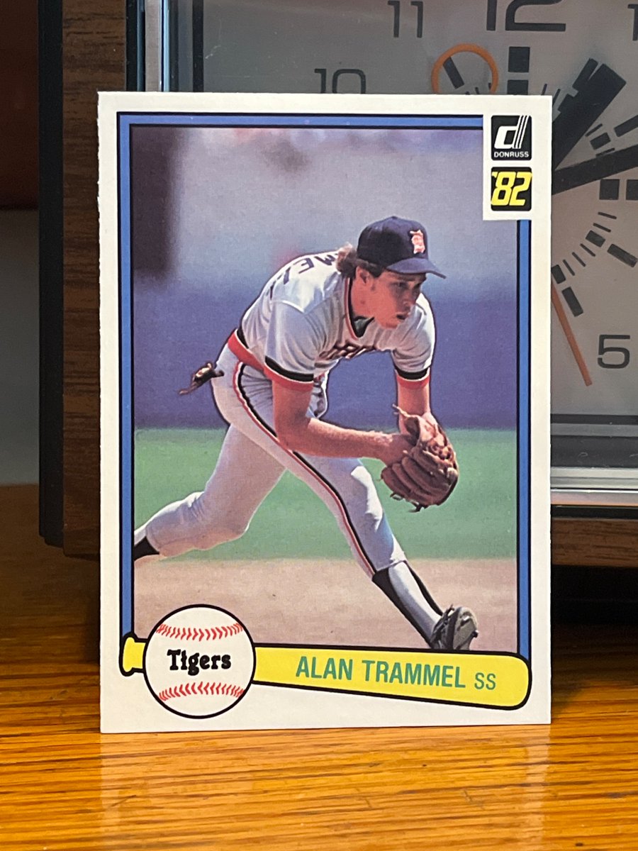 RetroCardSnaps's tweet image. Have a great weekend 𝕏!