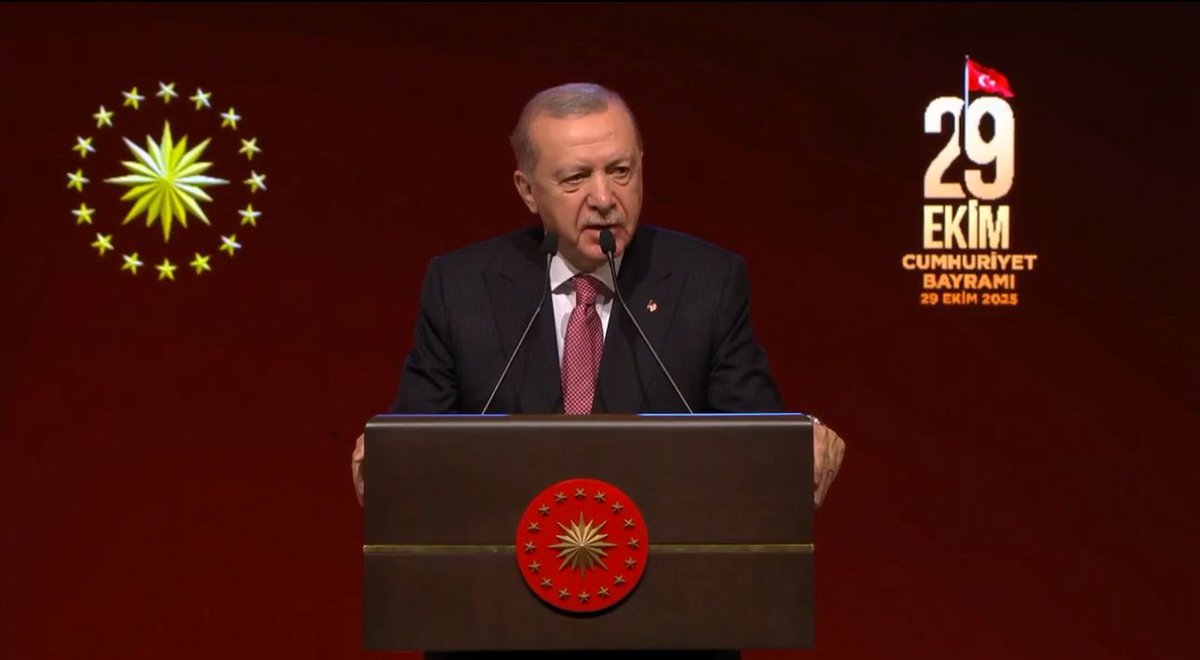 Başkanımız <a href="/ANDAokantosun/">Okan Tosun</a> Cumhurbaşkanlığı Külliyesi‘nde düzenlenen “29 Ekim Cumhuriyet Bayramı Özel Programı’na” katılım sağlamıştır.

#AndaDerneği 
#29ekimcumhuriyetbayramı🇹🇷