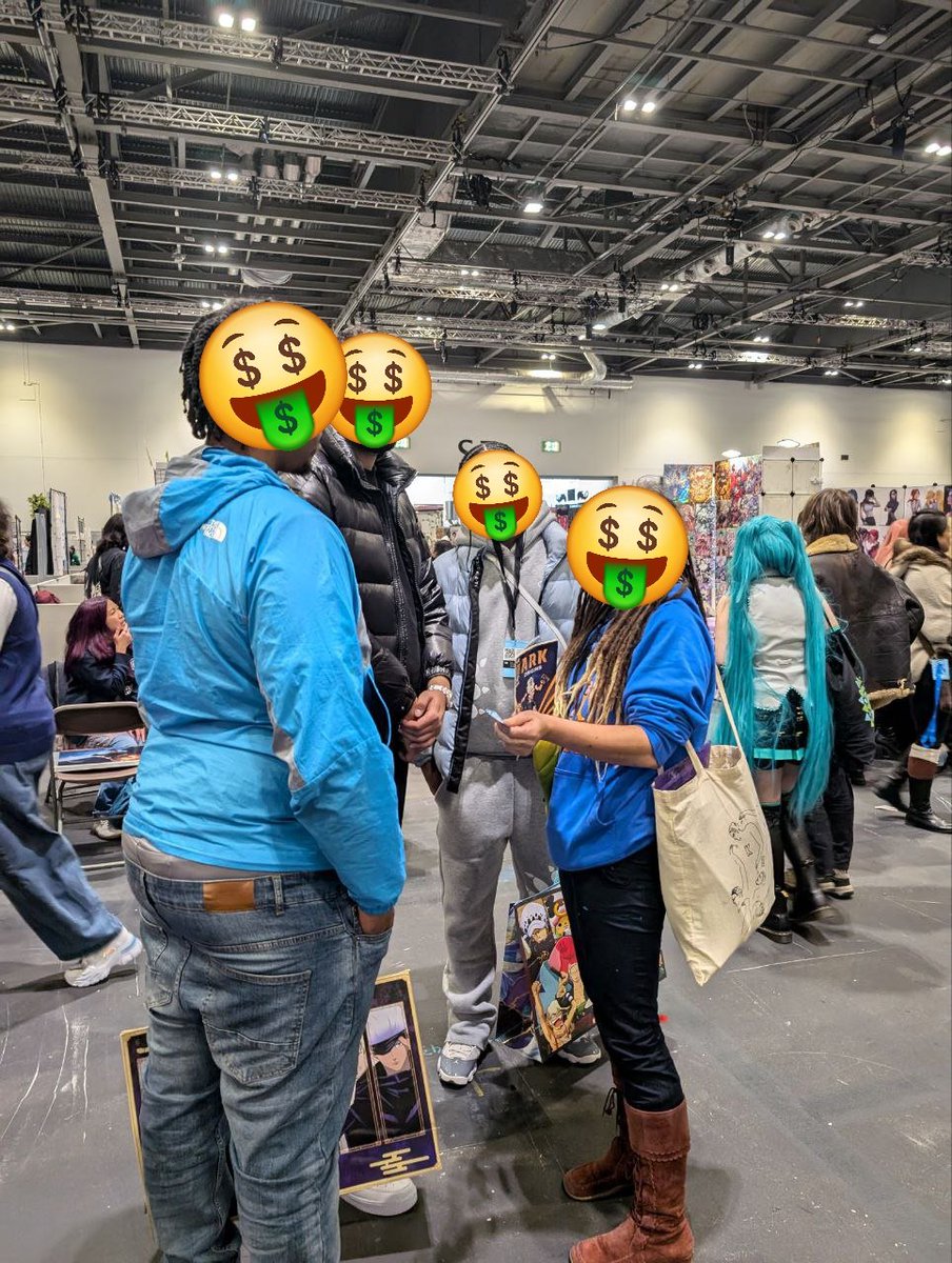 InkLaPuss's tweet photo. @arkofsolana @MCMComicCon https://t.co/WhGJtBAsnC