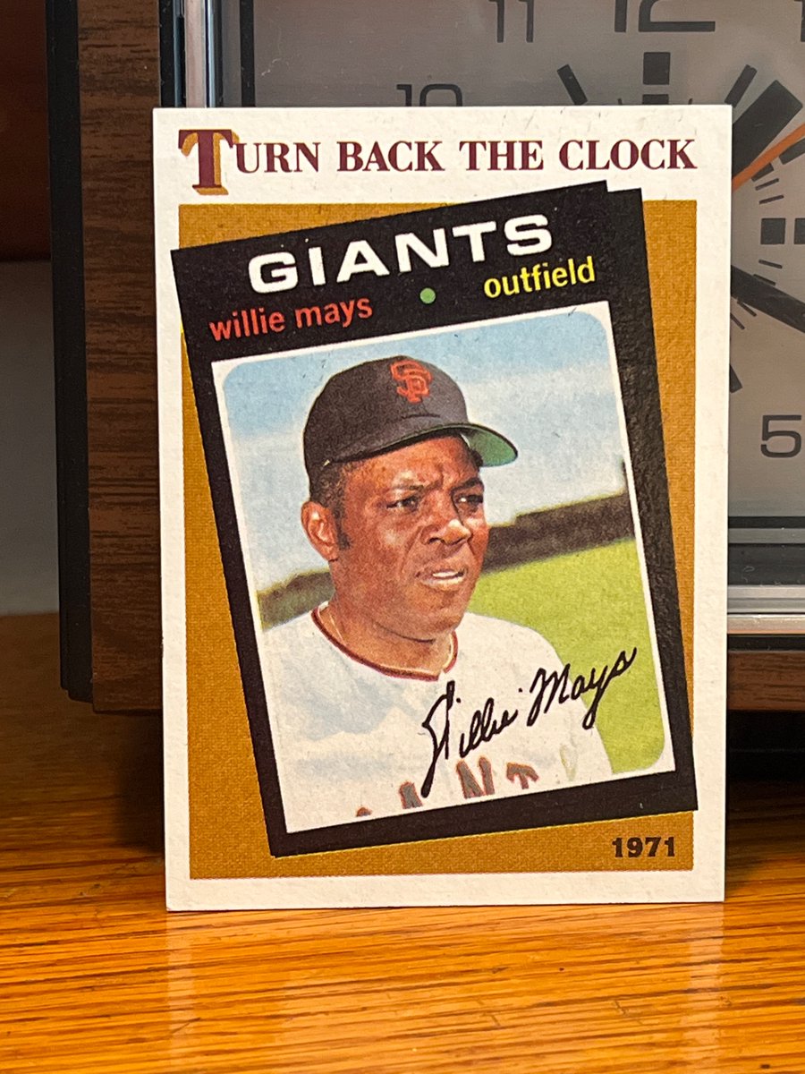 RetroCardSnaps's tweet image. What do you do with cards like this?