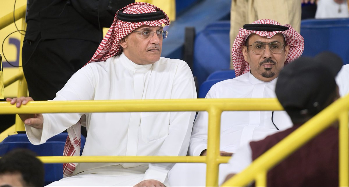 بعدستي 
الغالي على القلب سيدي سمو الأمير <a href="/Waleed_binBader/">وليد بن بدر بن سعود</a> منور طال عمرك 
#النصر_الاتحاد 
#كاس_خادم_الحرمين_الشريفين