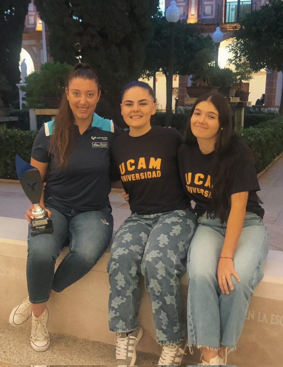🏆 Un placer compartir escenario con muchos de los grandes deportistas olímpicos de este país en la Gala UCAM del Deporte. Nuestra directora <a href="/MelisaGomiz/">Melisa Gómiz</a> ha recogido el reconocimiento al club Valverde Team-Ricardo Fuentes.