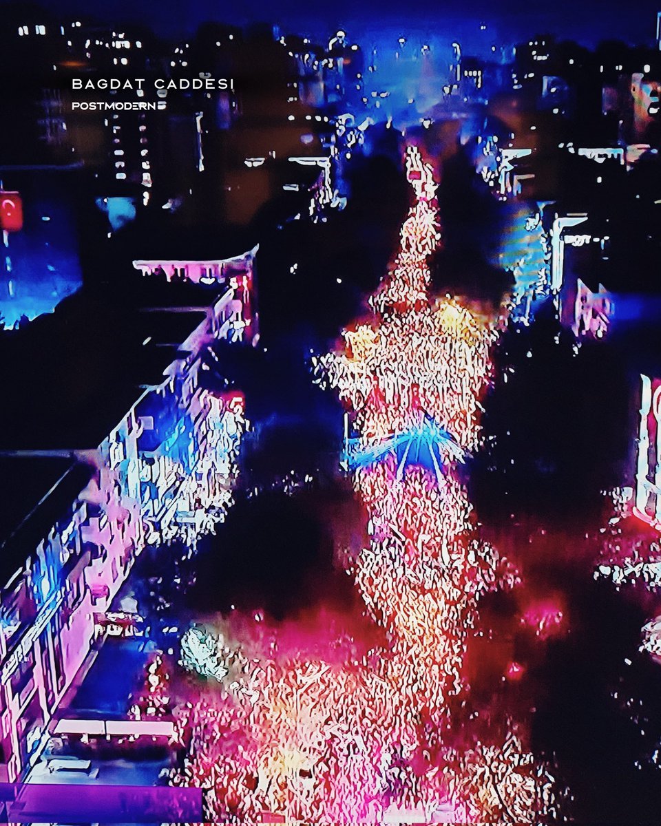 istbassavcisi's tweet photo. TARİHİ AN | Bağdat Caddesi, 21:30 https://t.co/Ztuh8CbmXF