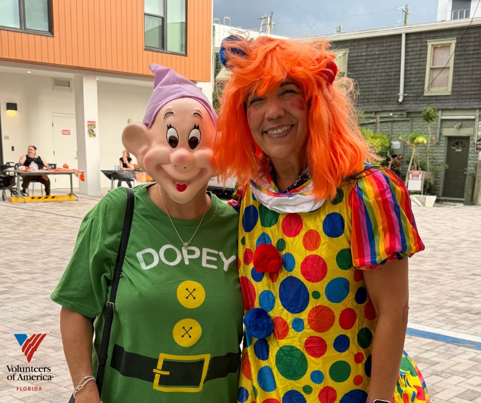 VOAFLA's tweet image. Innovare’s 2nd Annual Fall Festival was a blast!  From sweet snow cones and candy to a spooky haunted house, everyone had the BEST time celebrating the season together.  #InnovareFallFest #CommunityFun #FallVibes #HauntedHouse #SweetTreats #StPetersburgFlorida #VOAF #Halloween