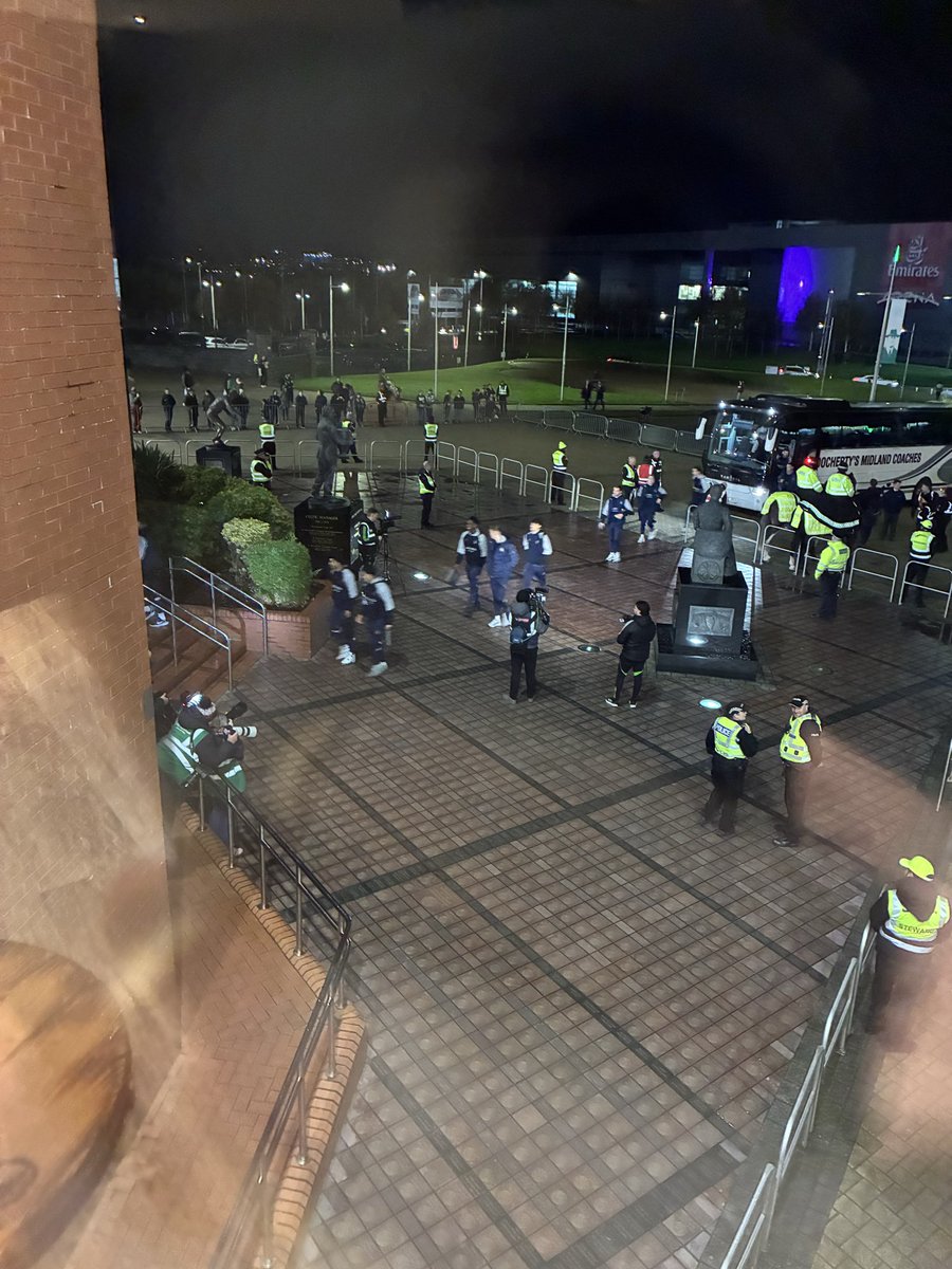 Come on ye bairns <a href="/FalkirkFC/">Falkirk FC</a>