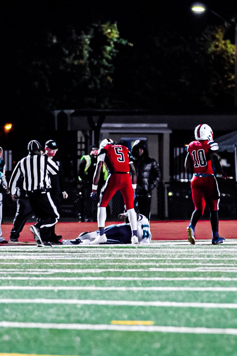 #AGTG Blessed to receive an offer from Norfolk State University <a href="/coachbull_/">Darryl Bullock</a> <a href="/MichaelVick/">Michael Vick</a> 
#BeholdtheGreenandGold 🔰