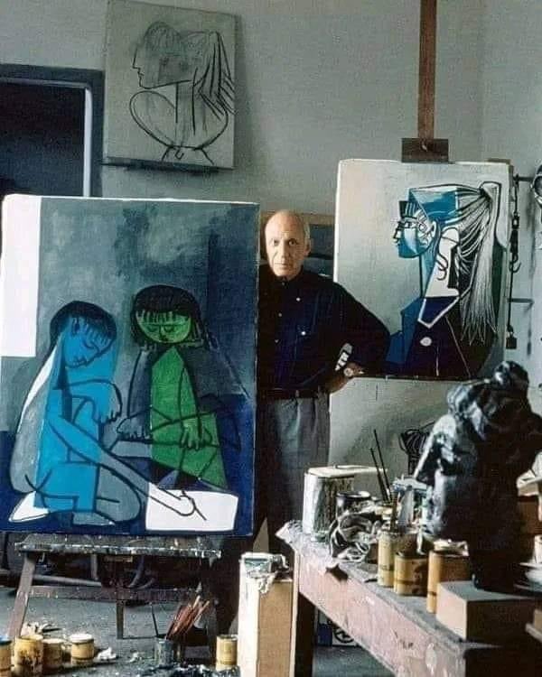 impression_ists's tweet photo. Pablo Picasso in his studio in 1956 https://t.co/nQaoQK2Zf9