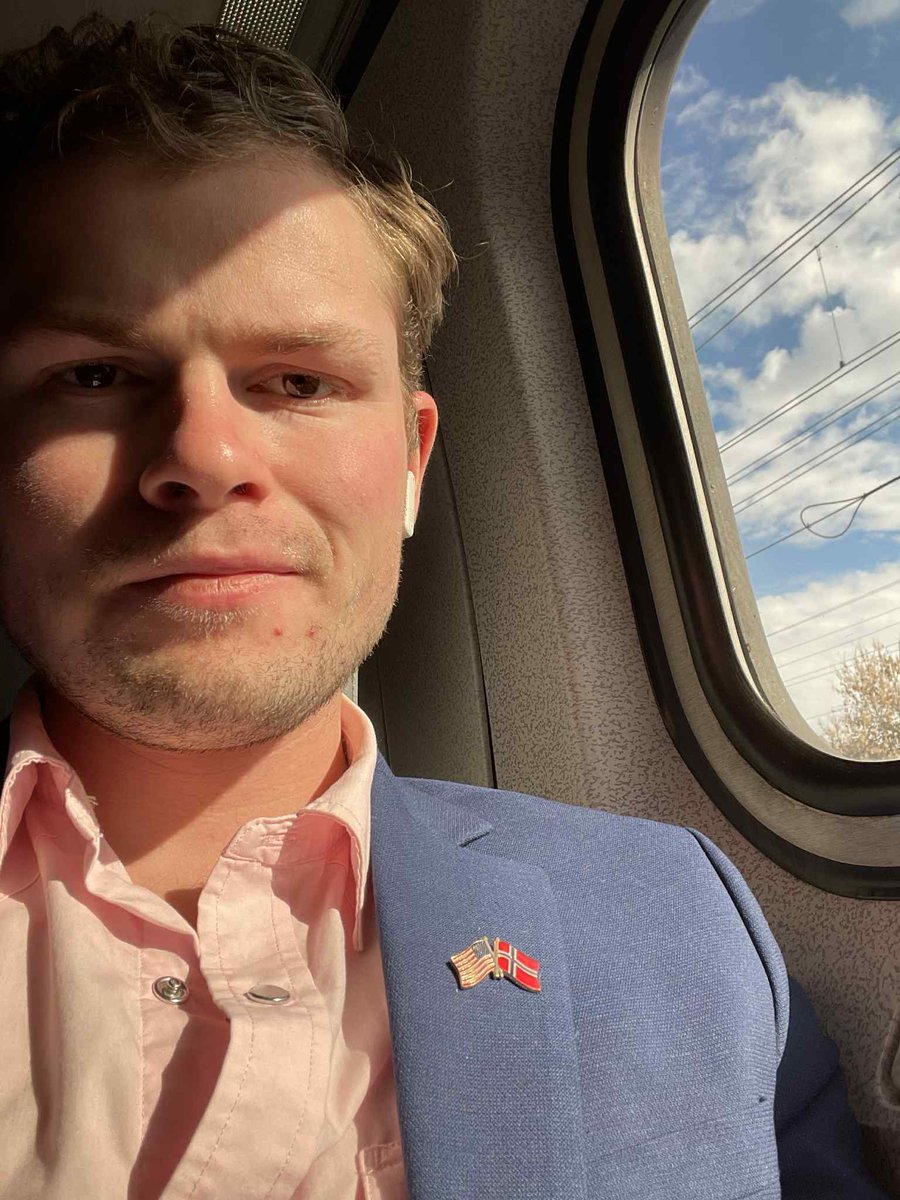 Robin Tveit tweet media