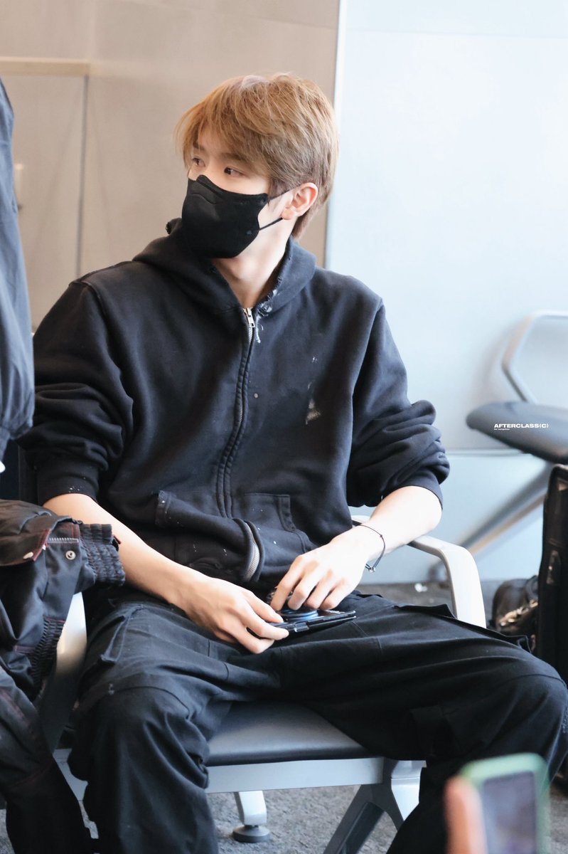 251029 LGA 

#성찬 #SUNGCHAN #ソンチャン 
#RIIZE #라이즈