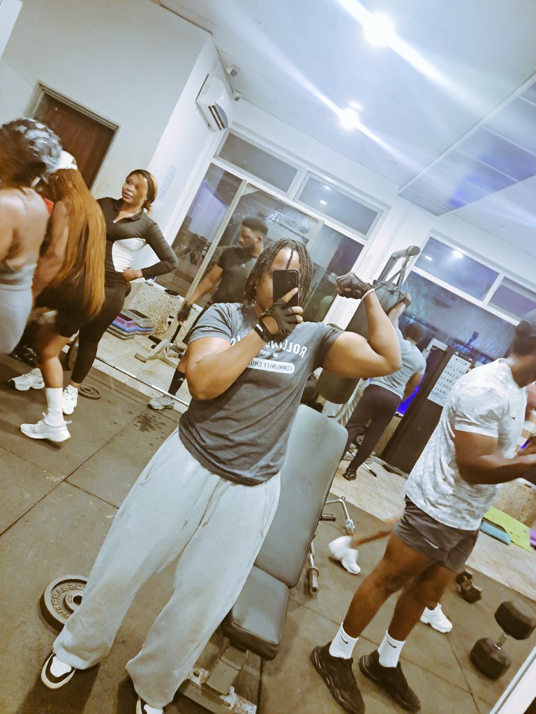 gym_onchain's tweet image. GN if you GN

The gym got me hooked, this body won&apos;t work itself.