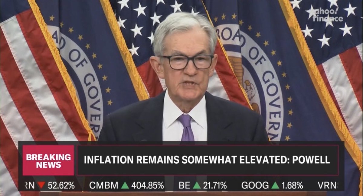 brankozabala's tweet photo. Powell habla. La Fed da un giro mientras todos miran a otro lado con el government shutdown. Recorta tasas otra vez (0.25%). Esto significa que el dinero vuelve a fluir, más liquidez, más créditos, créditos más baratos. https://t.co/NoaSDCojZc