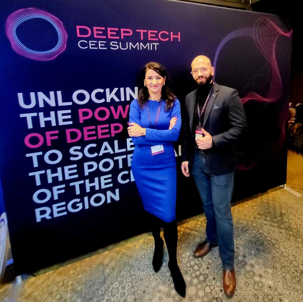 JoannaOrtyl's tweet image. Yesterday I had the opportunity to speak at the #DeepTech #Summit promoting business and the startup ecosystem in Central and Eastern Europe. I presented the latest 3D and 4D printing technologies from @Photo4Chem #OrtylPhotoLab 
@mamstartup