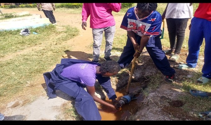 Gewckenya's tweet image. Women can fix it too! 
At GEWC, we’re training young women in plumbing skills  breaking barriers in a field long dominated by men.
Skill has no gender. Empowerment has no limits! 

#GEWC #WomenInPlumbing #BreakingBarriers #EndGBV #WomenEmpowerment