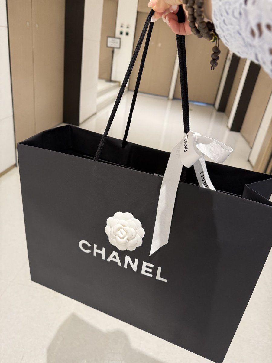 zxc_em's tweet image. All that is unknown is the beginning of anticipation.