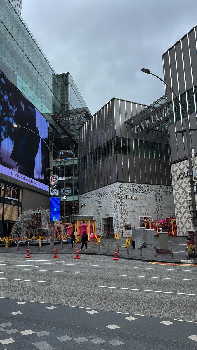 s3edd_a's tweet image. -أكتوبر-