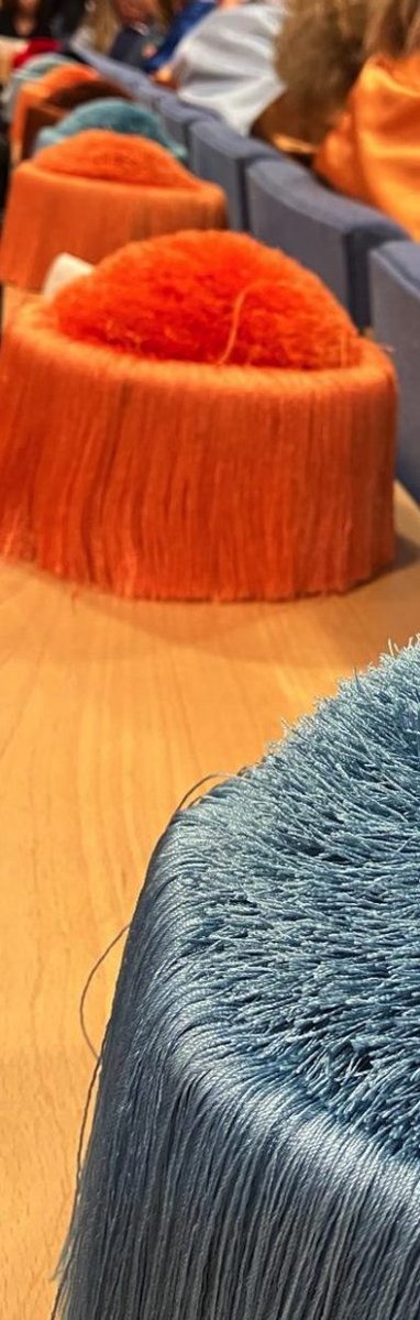 Si has leido tu tesis en lingüística, puedes optar al premio SEL.
Deadline 31 de octubre.
Toda la info. en
Sel.edu.es/premio-tesis-d…