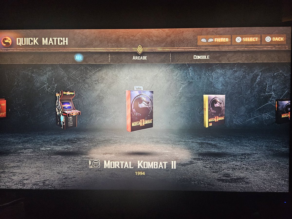 Mortal Kombat Legacy Kollection is finally here! Online play is bare bones but works. How is everyone finding the Quick Match sessions? No one wants to play MK3 with me it seems 😬 #MortalKombat #MKLK