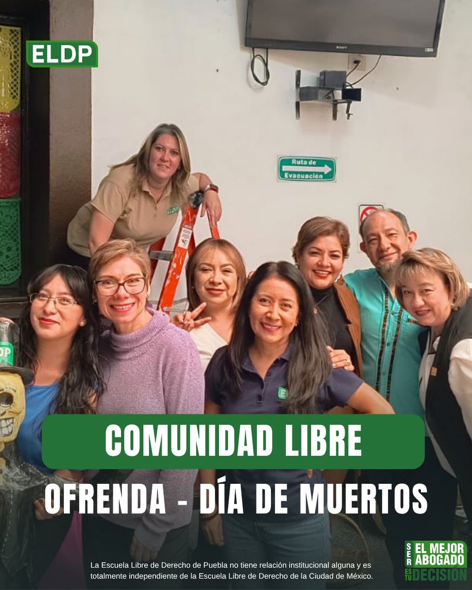 💐✨ Con profundo respeto y gratitud, nuestro personal administrativo realizó la tradicional ofrenda de Día de Muertos en honor a los fundadores de la Escuela Libre de Derecho de Puebla, quienes con su visión y esfuerzo hicieron posible el nacimiento de esta gran institución.