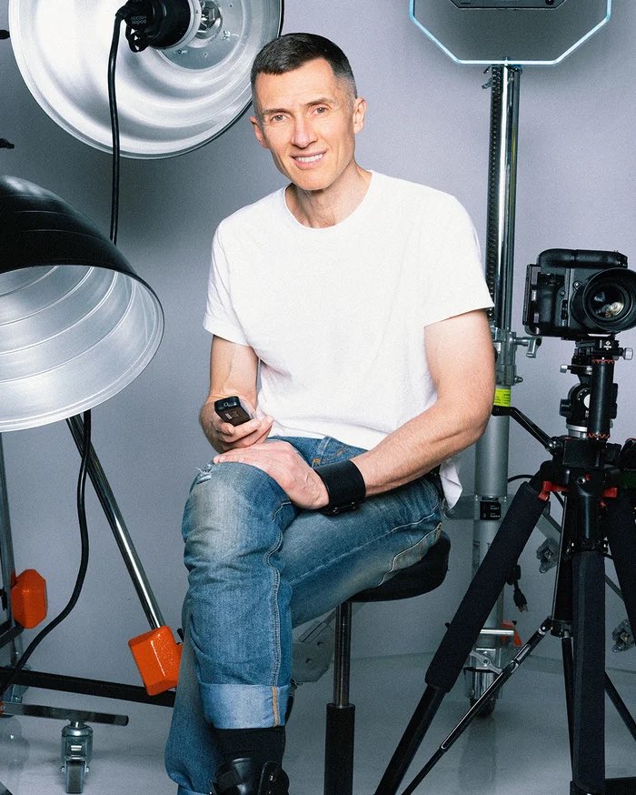 brooklynrwhite's tweet image. Photo shot by THE Markus Klinko!!!!!!!!