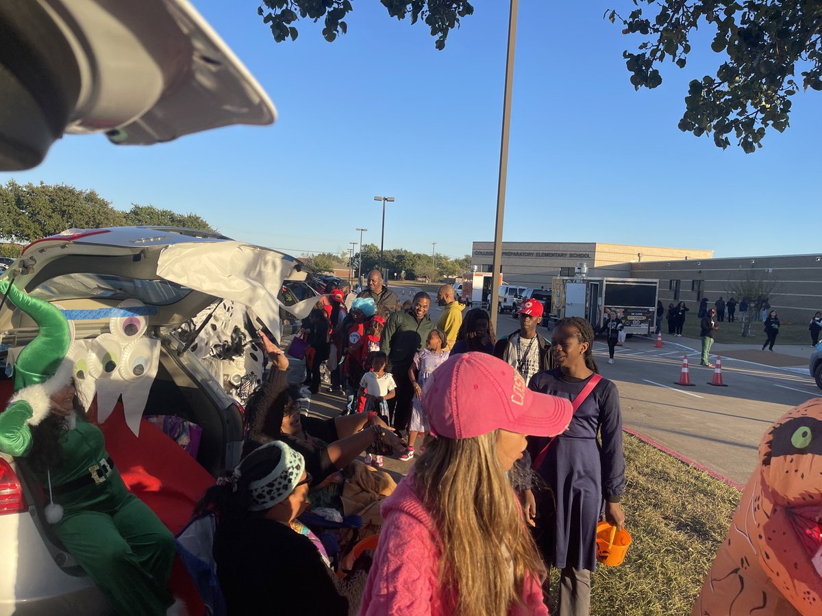 FALL FESTIVAL 
TRUNK OR TREAT
25-26
<a href="/cedarhillisd/">Cedar Hill ISD</a> <a href="/CHISDCP/">Collegiate Prep</a> <a href="/CHCPPTA/">Cedar Hill Collegiate Prep PTA</a>