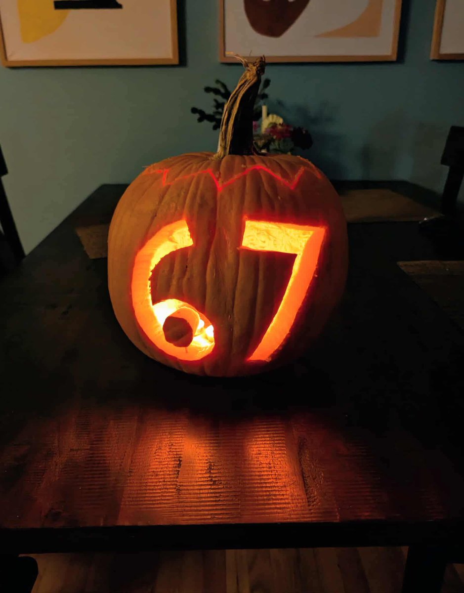 FSD Pilot (Unsupervised) 🛩🇺🇸 (@jchybow) on Twitter photo Spoooooky Spoooooky