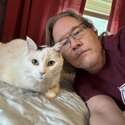 ThomasLowe's tweet photo. #NewProfilePic https://t.co/sp2gs0QOG2
