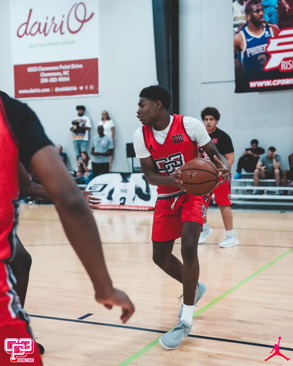 CP3events's tweet photo. Keeping it cool 🥶

#CP3RS | #CP3Family https://t.co/KBNSYUYzJJ