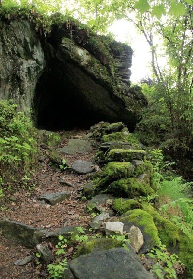 cavemanclit's tweet photo. home https://t.co/yyLWAJYpa5
