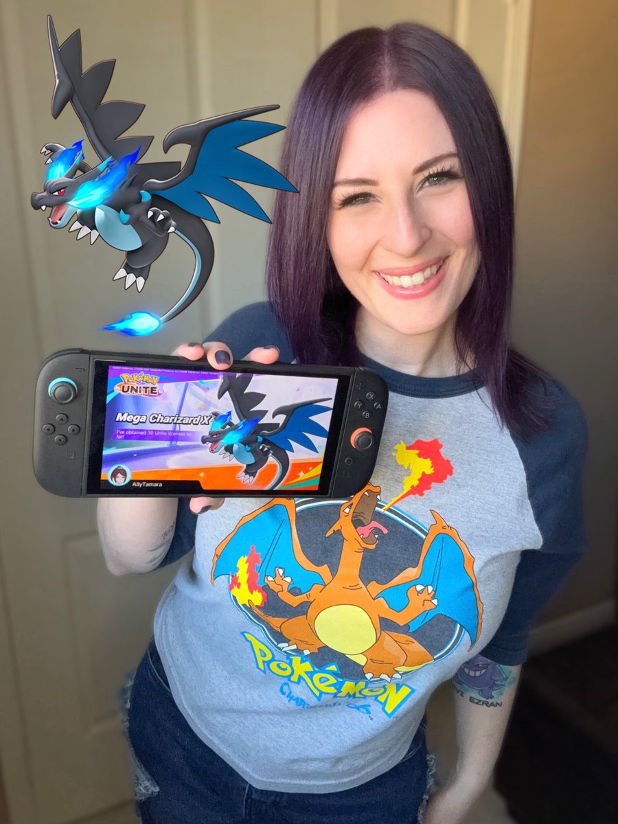 🔥 Mega Charizard X  <a href="/PokemonUnite/">Pokémon UNITE</a> License Giveaway! 

How to enter:
1. Follow me!
2. Like this post!
3. RT this post!

1 winner will be chosen November 5th!

Good luck to everyone entering! 🥹 A huge thank you to TPCi for the #gifted code! 💙

#free_product #gifted_by <a href="/Pokemon/">Pokémon @ Lumiose City 🥐</a>