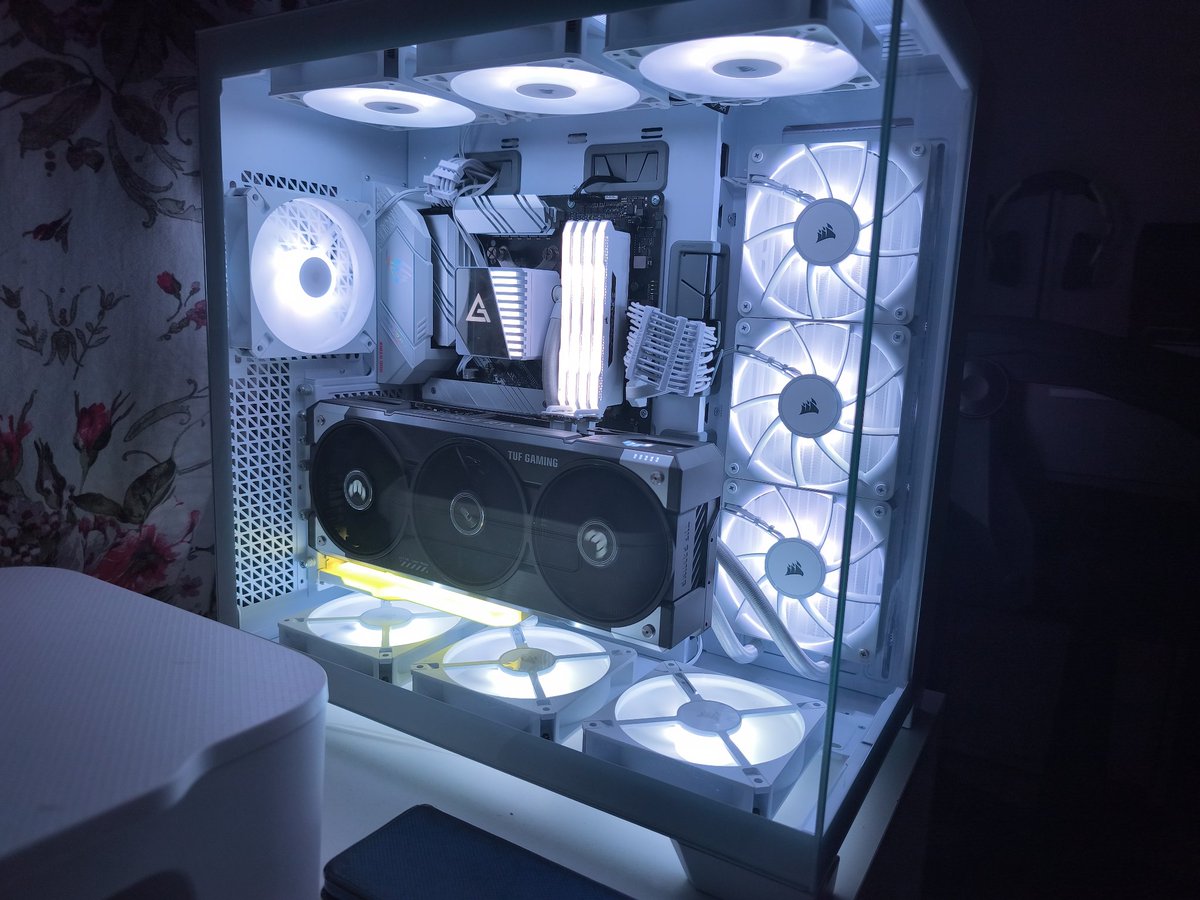 mxmine1's tweet image. Pour vous c'est des bonnes températures ? @LDLC @AMD_France @NVIDIAGeForceFR @AsusFrance @antec