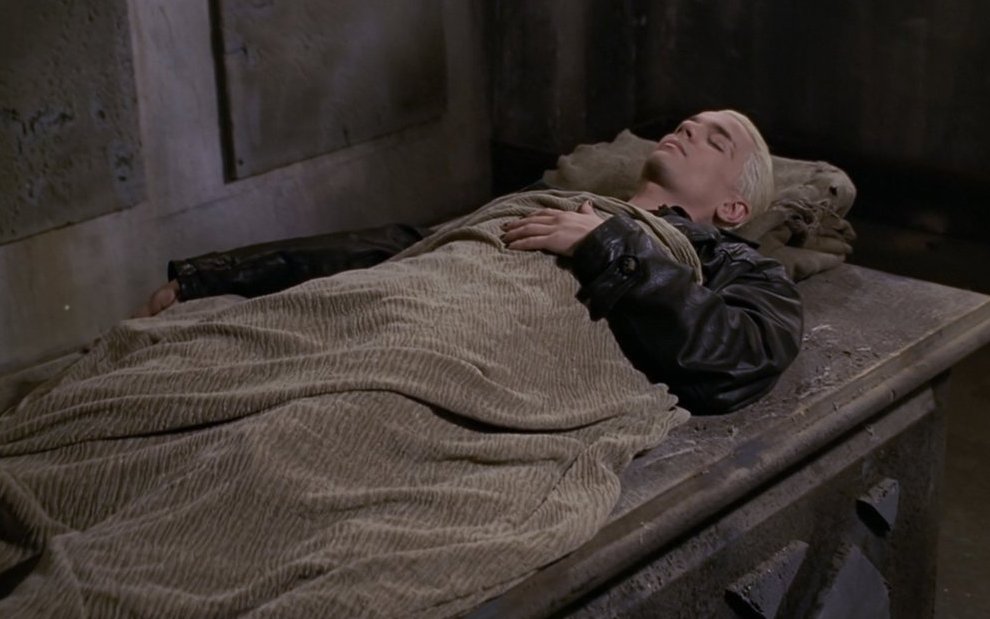 natsbuffys's tweet photo. ofcourse he sleeps in his stupid  fucking jacket https://t.co/fXnVqU6X7g