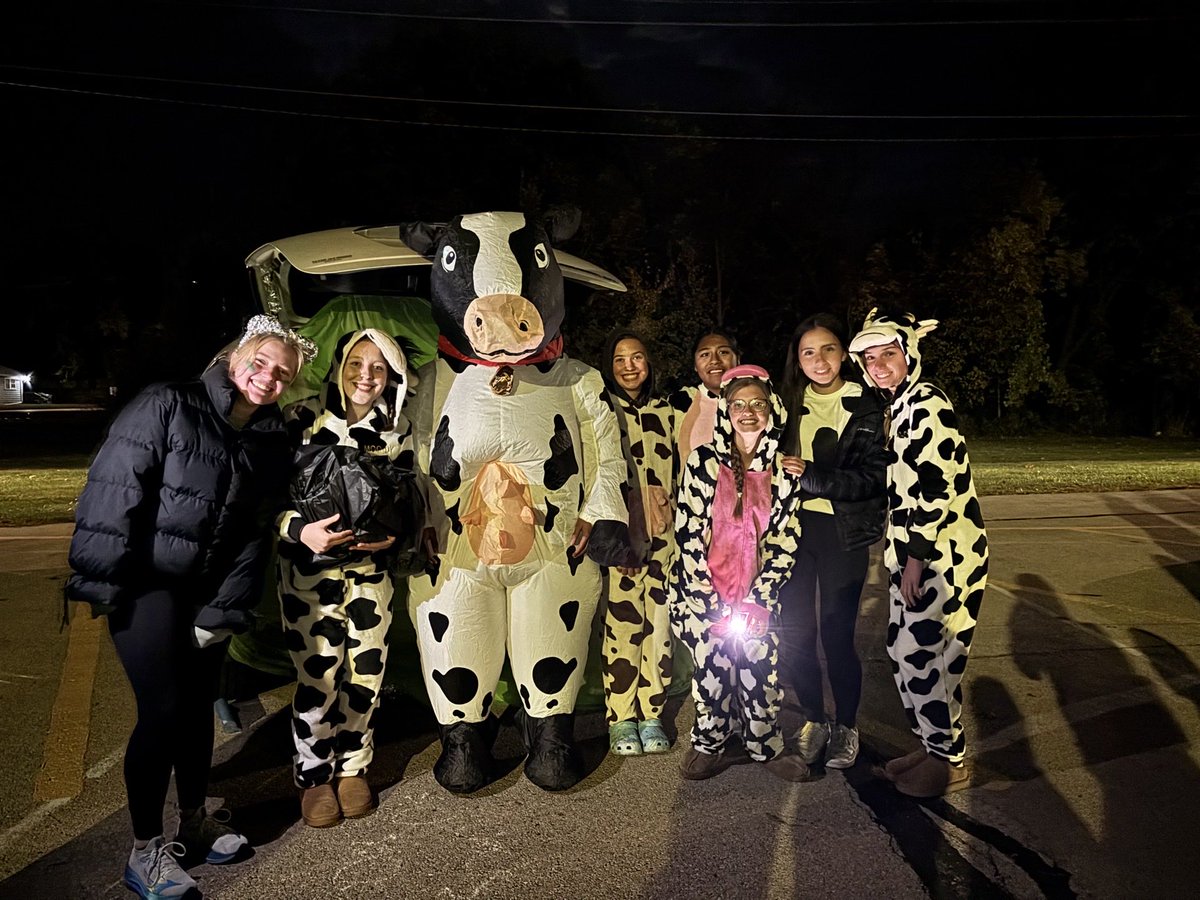 Inaugural Trunk or Treat was a blast! Shout out to Miss Tyla, MCHS Stu Co, Brady Babington, &amp; all the groups that participated!