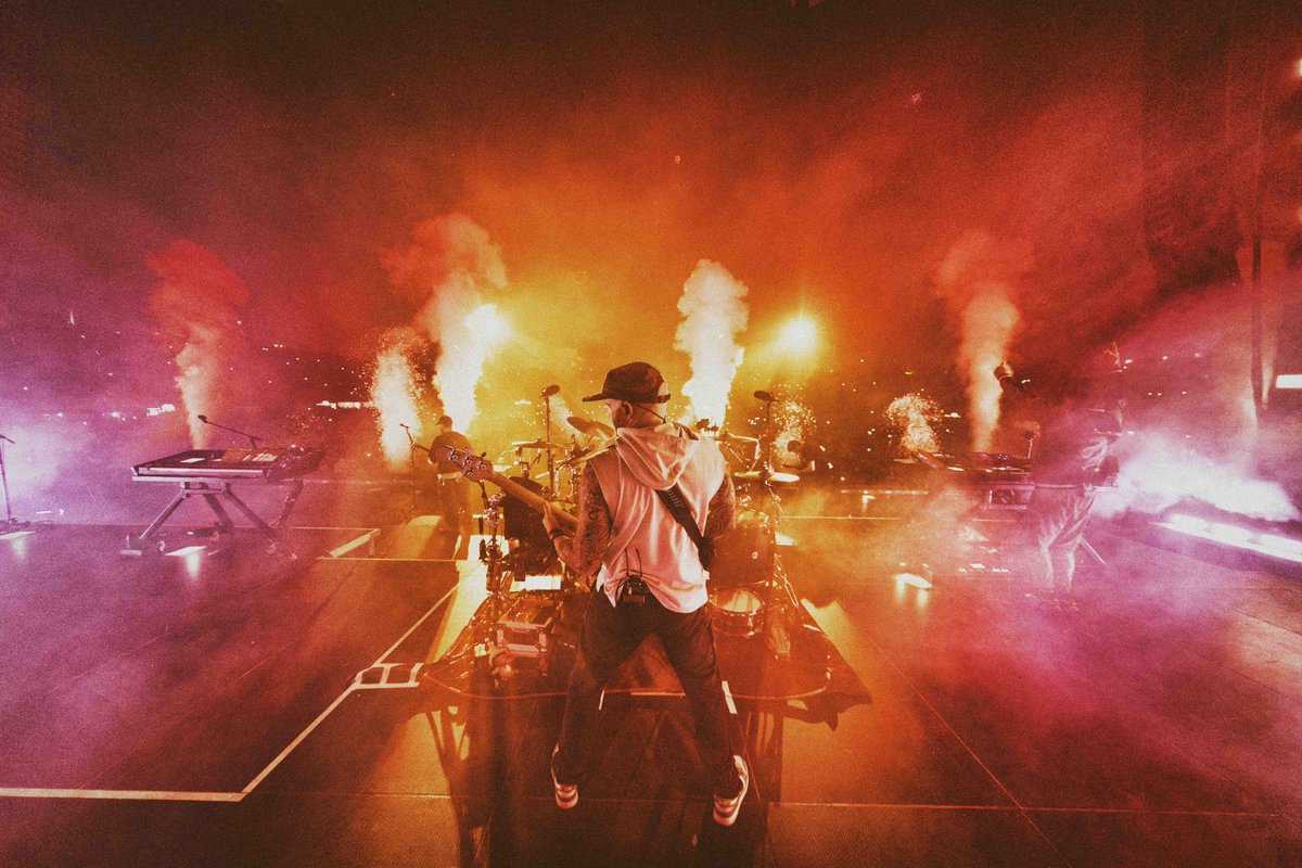 Dave Phoenix Farrell tweet media