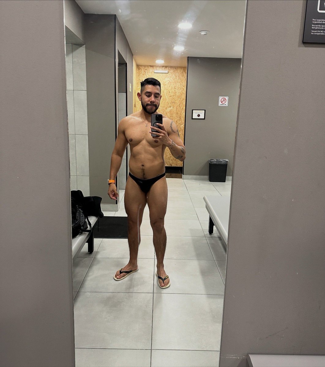 The Chesty Dude tweet media