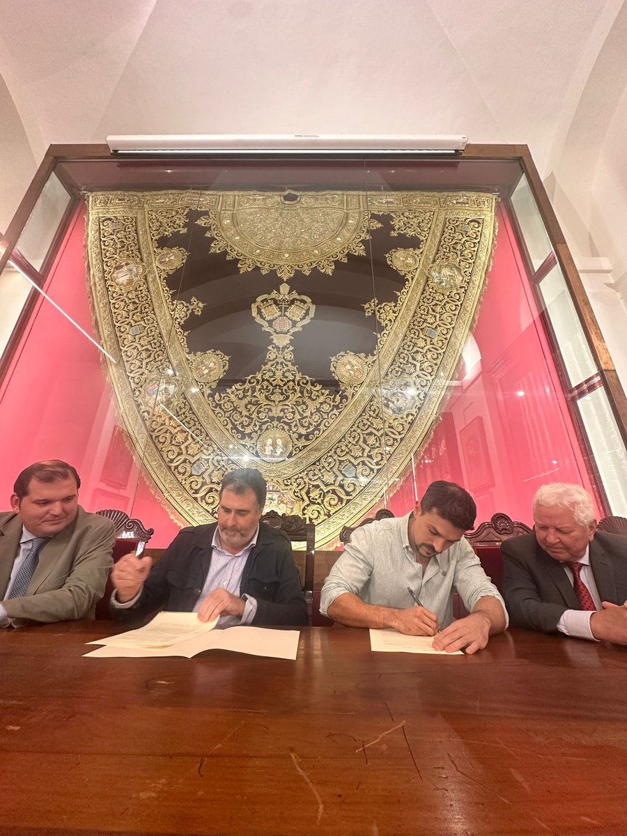 📝🔴 Renovamos nuestro acompañamiento musical tras la Santísima Virgen de la Angustia de la querida @Hdadestudiantes para el Martes Santo de 2026.

¡Gracias por seguir confiando en nuestro trabajo! 🎶

#SuenaAlcalá