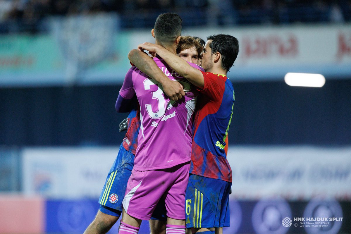 Hugo Guillamon tweet media