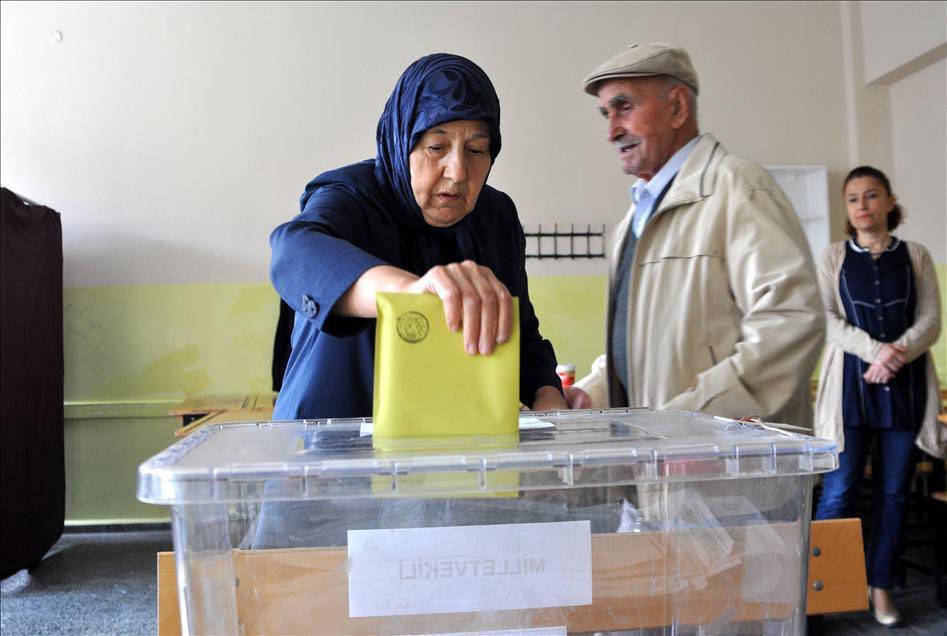 MELEK7452's tweet image. ÇOK ZORLU BİR GÜN .,..

SALDIRILAR  SALDIRILAR ...

BOL  KÜFÜRLER... 

Eh Rabbimizin Desteğiyle hala ayaktayım ve DİK DURUŞUM da devam edecektir❗️❗️❗️
Bu hayata önemli konuda sapma asla YOK❗️❗️❗️

GERÇEKLERİN KAYNAĞI &amp;amp; 

YAKIN GELECEĞİN #ALPARSLAN 
#CUMHURİYETİN 
Bşk J.Skapinaki