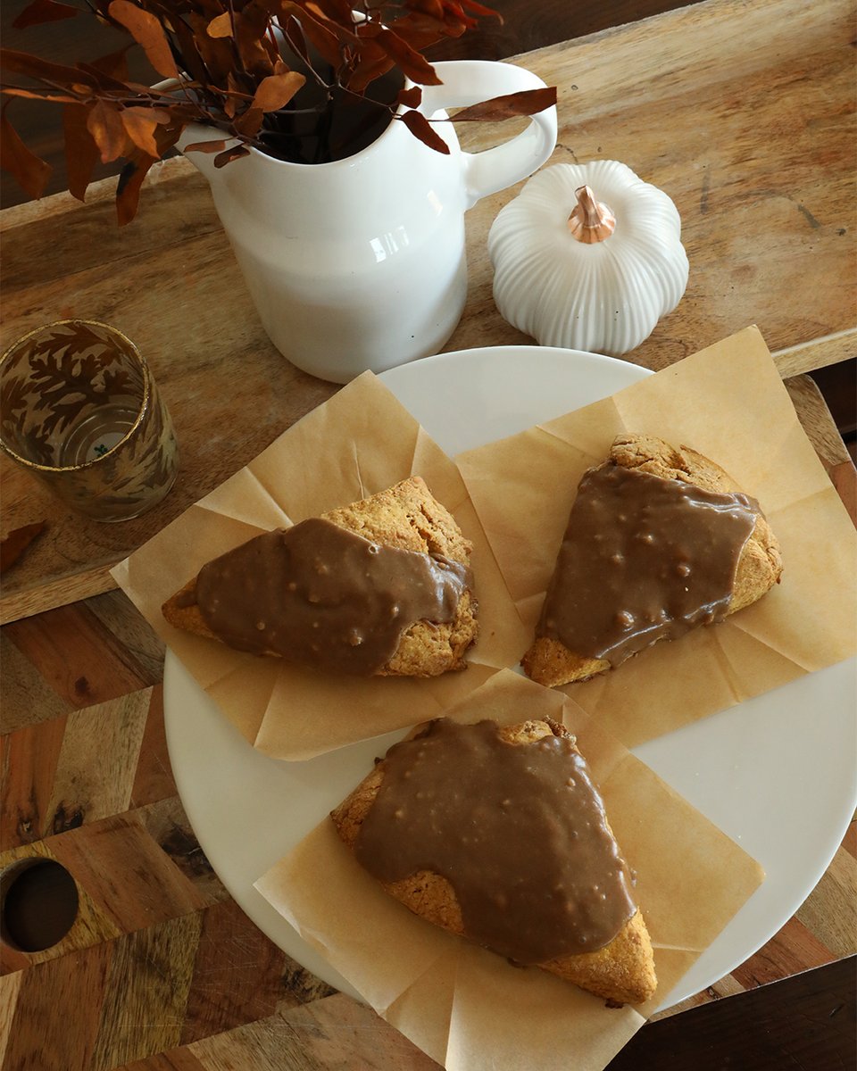 Glazed Pumpkin Scones

Celebrate the season with warm, glazed pumpkin scones — a cozy treat to share with the whole family.

Full recipe > ow.ly/A9xf50Xk0GJ

👩‍🍳 Anderson Farm and Ranch