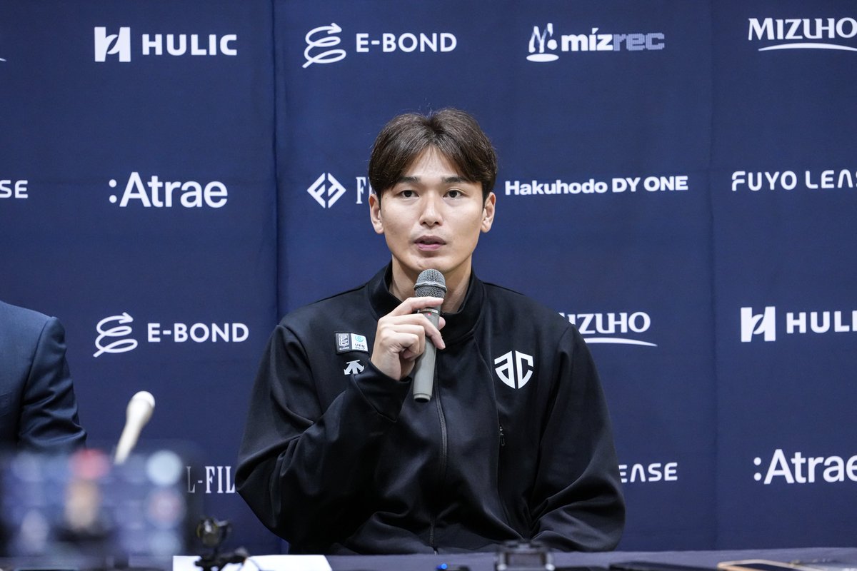 #大塚裕土 選手の引退発表に伴い、試合後に記者会見を行いました。その一部を皆さまへお届けいたします。
youtu.be/vpCkou9uNVM

A-xxの皆様のために、1秒でも長くコートに立ちたいという大塚選手の想いがひしひしと伝わる時間でした。#アルティーリ千葉