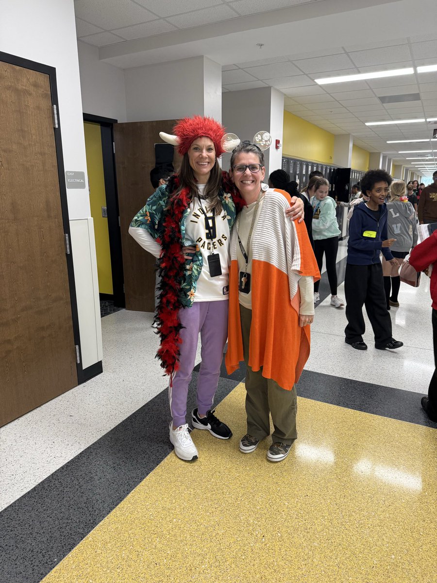 It’s Wacky Wednesday here at West! #WeAreAvonWeAreOne