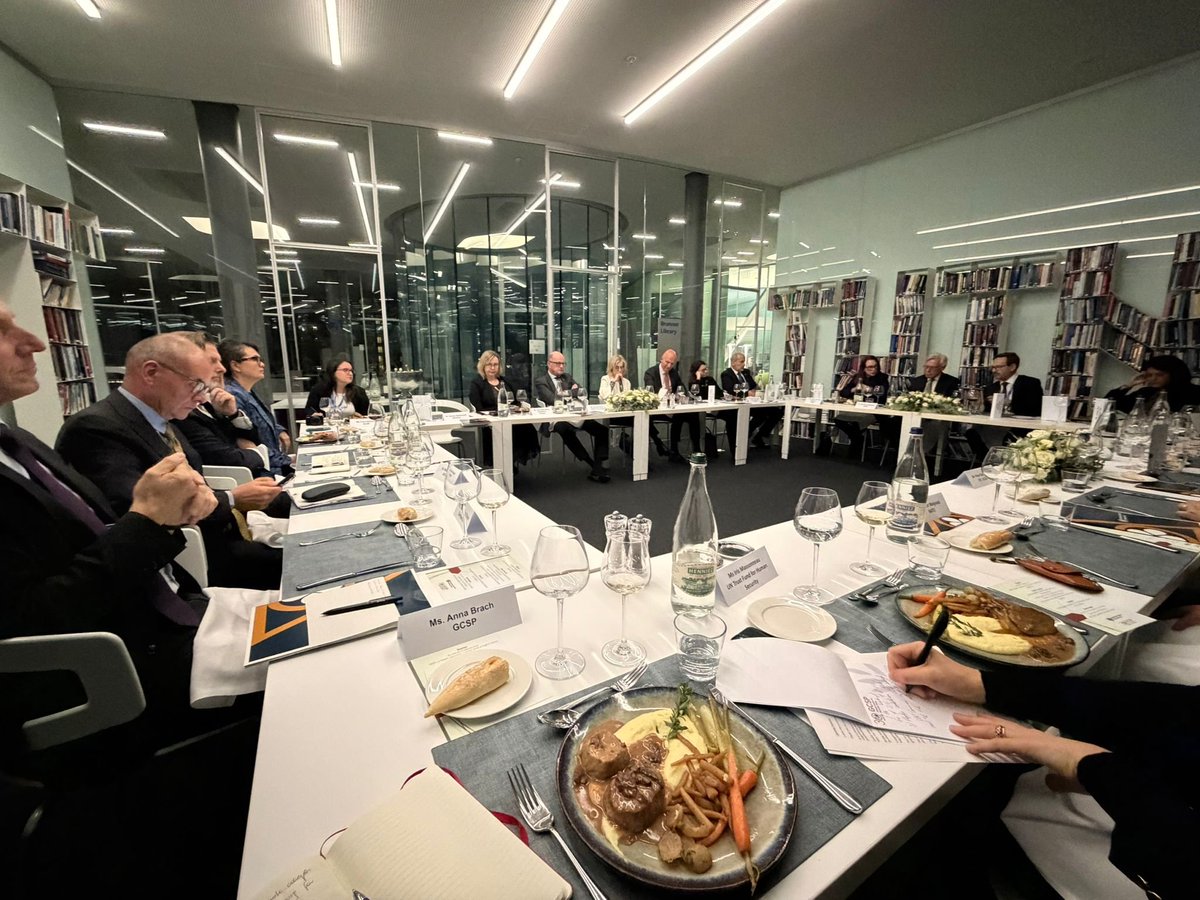 UNhumansecurity's tweet photo. On 27 Oct, #UNTFHS & @TheGCSP co-hosted a High-Level Dinner on Human-Centered Security, bringing together senior diplomats & experts for candid dialogue on prevention & resilience. Participants called to shift investments from reaction to prevention & turn dialogue into action. https://t.co/2F19zJj3ij