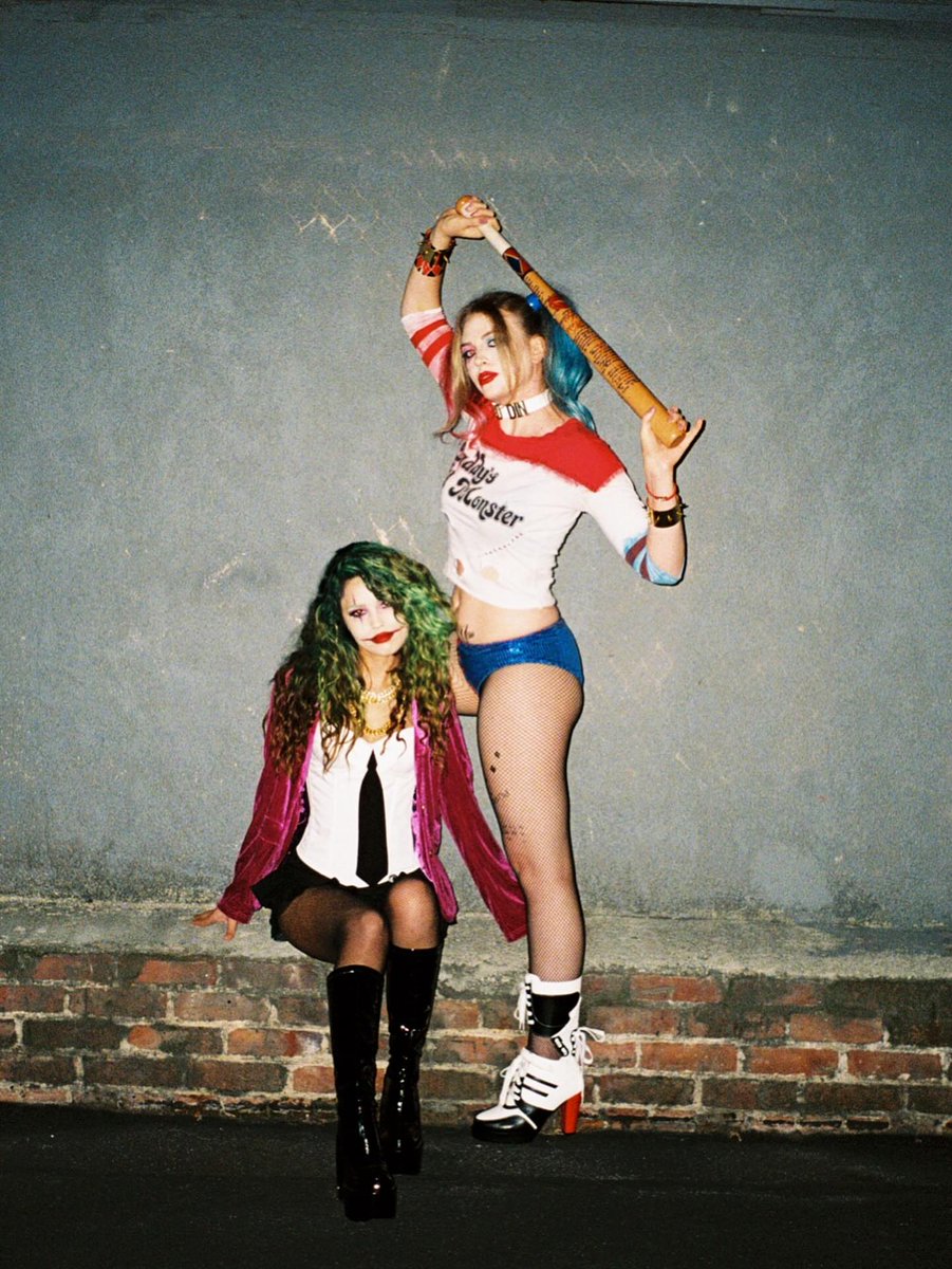 MidgetSpinner0's tweet image. Halloween isn&apos;t the only thing that came early 👀