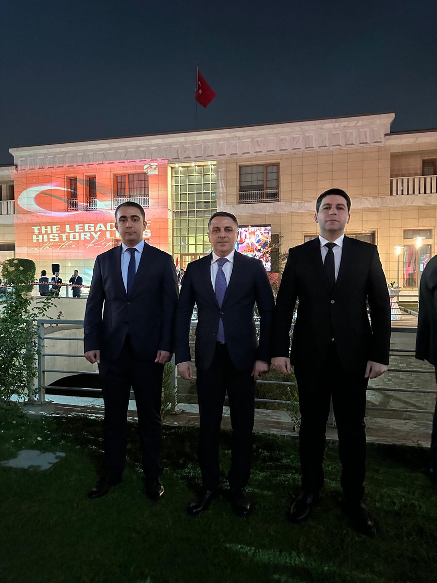 AzembassyIraq's tweet image. Qardaş Türkiyənin Cumhuriyyət Günü münasibətilə keçirilən təntənəli tədbirdə iştirak etdik