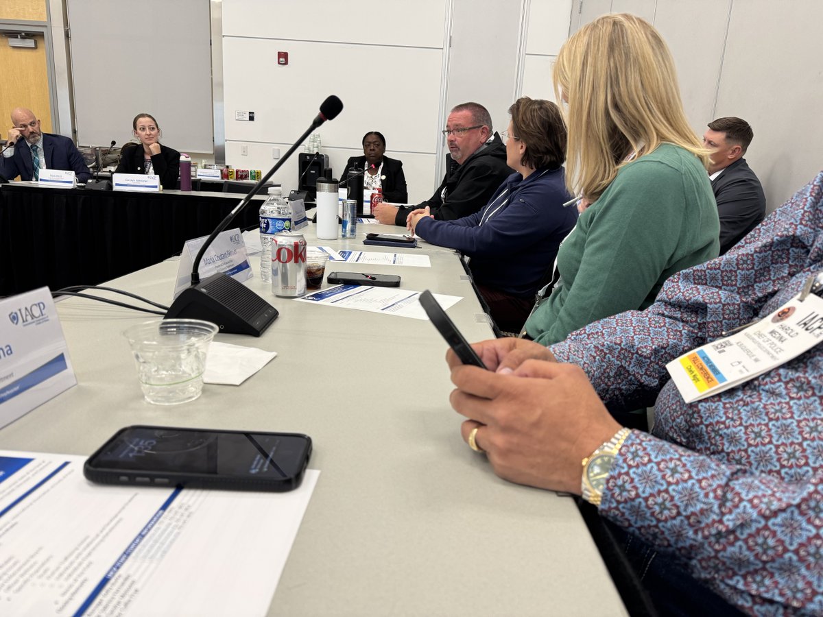 PaariUSA's tweet image. We had a fantastic time at #IACP2025 connecting with both new and longtime partners who share our commitment to recovery-focused policing. Grateful for every conversation and collaboration that helps move deflection forward! 🚔💙 #PAARI #Deflection #Recovery