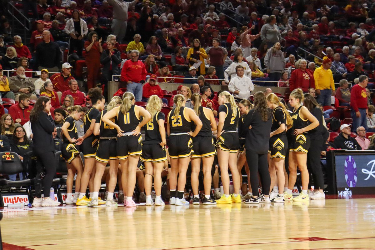 UWOshkoshTitans's tweet image. The Titans played Iowa State in an exhibition between two top-25 teams in their respeective divisions last night 🏀

Check out the photo gallery below ⬇️

buff.ly/dyts5bT

@UWOWBB1 | #GoldStandard | #d3hoops