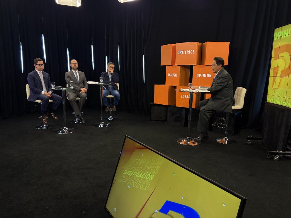 #Perspectiva7 | Dialogamos sobre plurinacionalidad y justicia indígena dentro de una Constitución de Derechos en el #Ecuador. 

Con la participación de: 
✅César Montúfar <a href="/CesarMontufar51/">César Montúfar</a>, exasambleísta.
✅Salim Zaidán <a href="/SalimZaidan/">Salim Zaidán</a>, experto en Derecho Constitucional.
✅Xavier